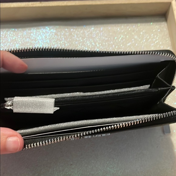 Michael Kors Black Zip-Around Wallet - Picture 5 of 11